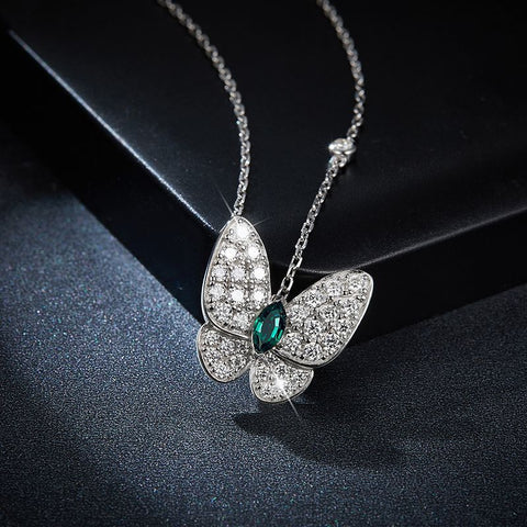 Butterfly Horse Eye Cultured Emerald Micro Set Moissanite Necklace