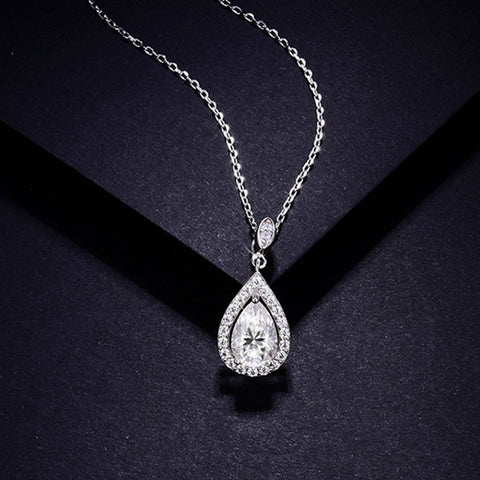 Moissanite Teardrop 1.5 Ct Pendant Fashion Necklace S925Silver Plated 18k white Gold