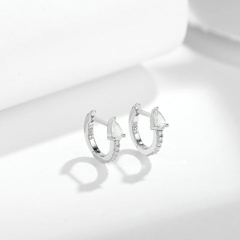 Moissanite Drops 3.5mm U-Shaped Snake Bone Stud Earrings