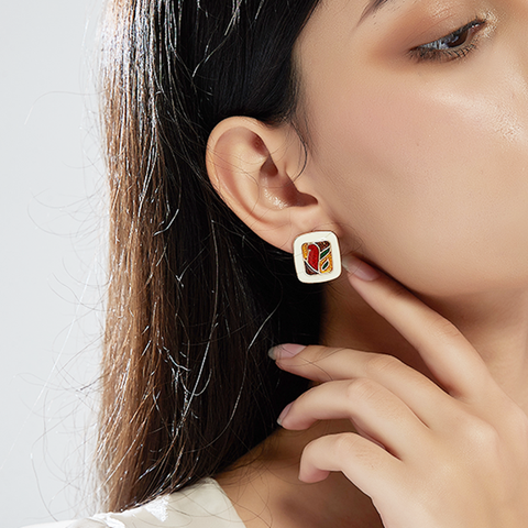 E132Vintage Colour Block Enamel Stud Earrings