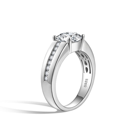 Moissanite Round 2 Carat Fashionable Four Claw Ring