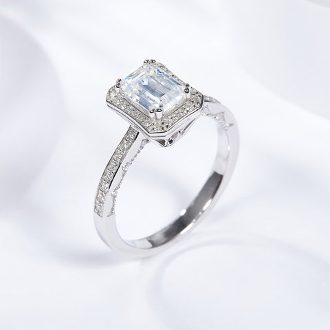 D Colour Moissanite Emerald Cut 5X7mm Ring