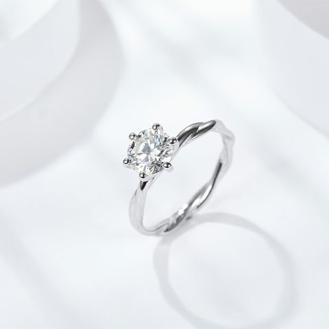 1 Carat Vine Six Claw Moissanite Ring