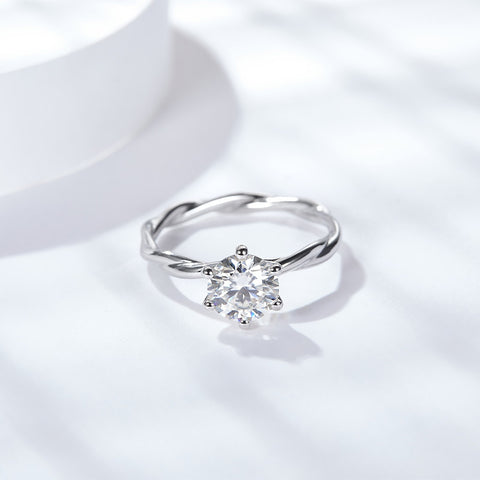 1 Carat Vine Six Claw Moissanite Ring