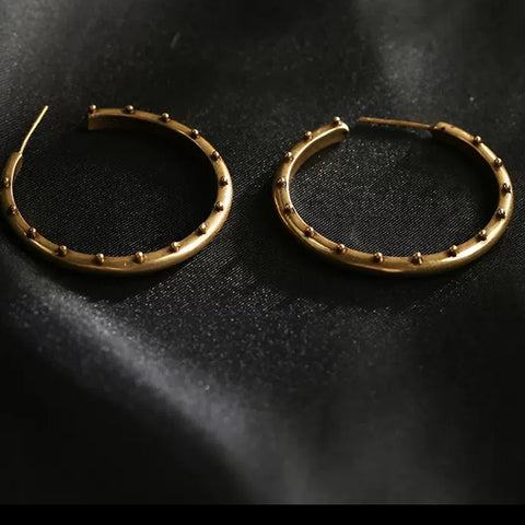 Vintage C-Shaped Bronze Earrings