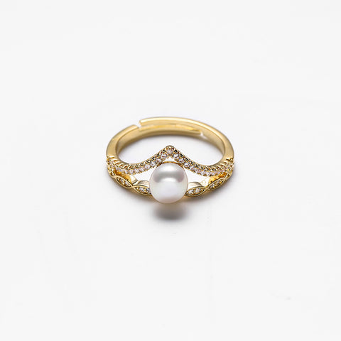 Pearl Crown Split Ring